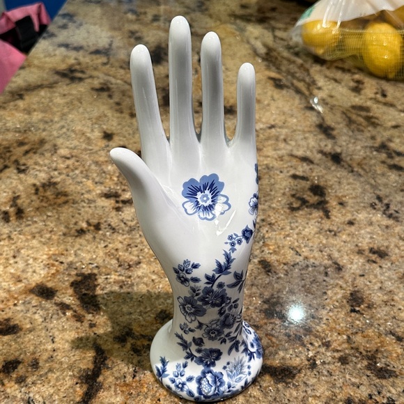 Baum Eternal Rose porcelain hand. Like new